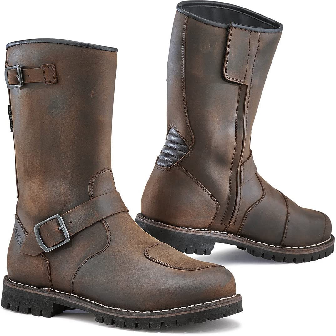 Top 5 Best Waterproof Motorcycle Boots [June 2024 Review] - WaterproofWiki