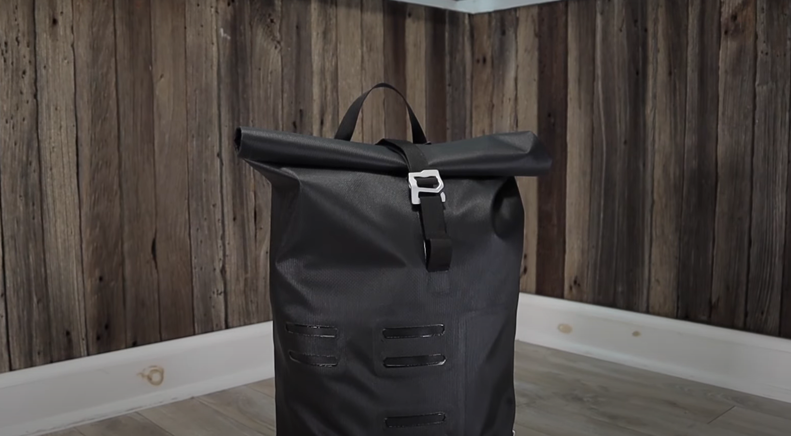 Top 5 Best Waterproof Backpacks for College [May 2023 Review