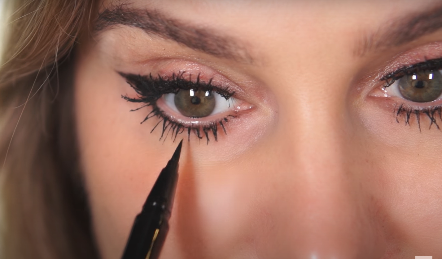 Top 5 Best Waterproof Eyeliners for Swimming [2022 Review] WaterproofWiki