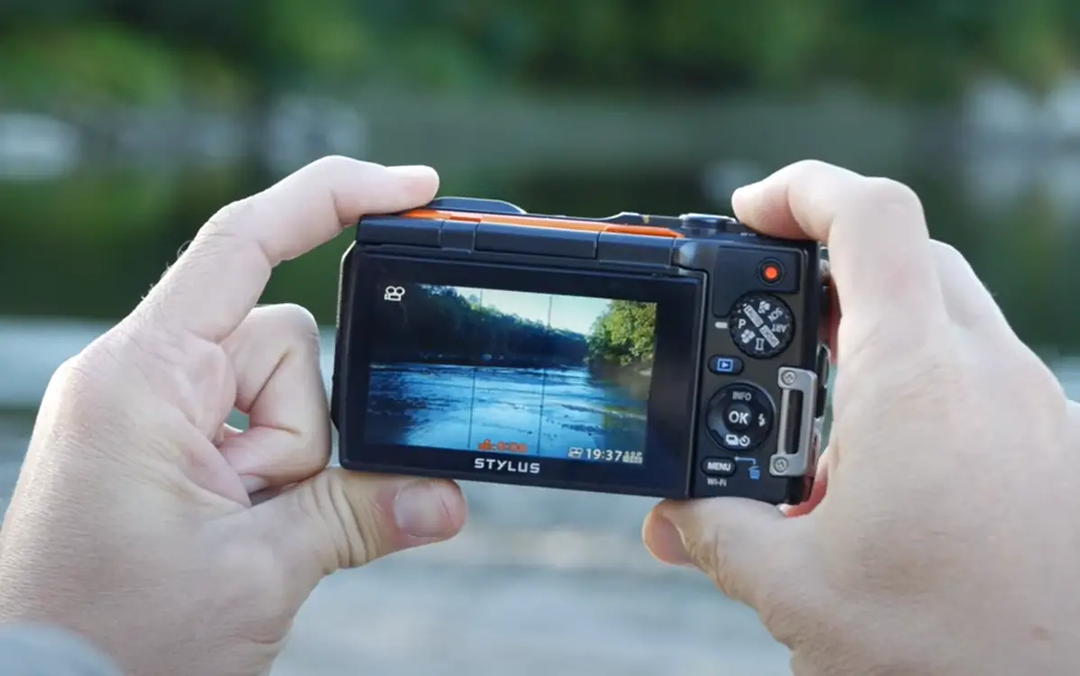 Olympus Tough TG860 Review in May 2023 WaterproofWiki