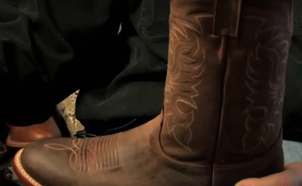 What Types of Cowboy Boots Are Waterproof?