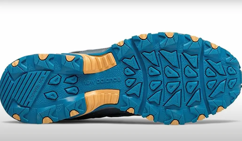 What are the drawbacks of waterproofing your running shoes?