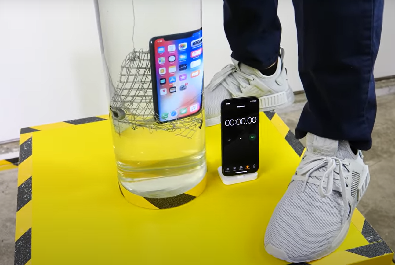 Is the iPhone X Waterproof? WaterproofWiki