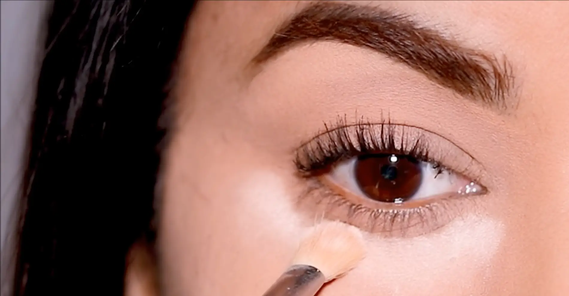 Can Concealers Cover Up Mascara Smudges?