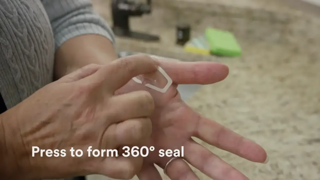 Do Waterproof Bandages Work? WaterproofWiki