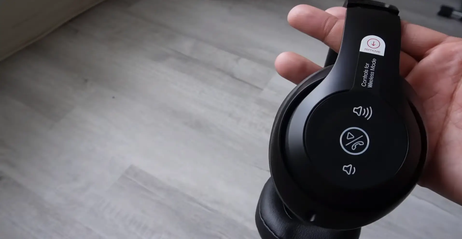 What Are the Features of the Beats Studio 3 Headphones?