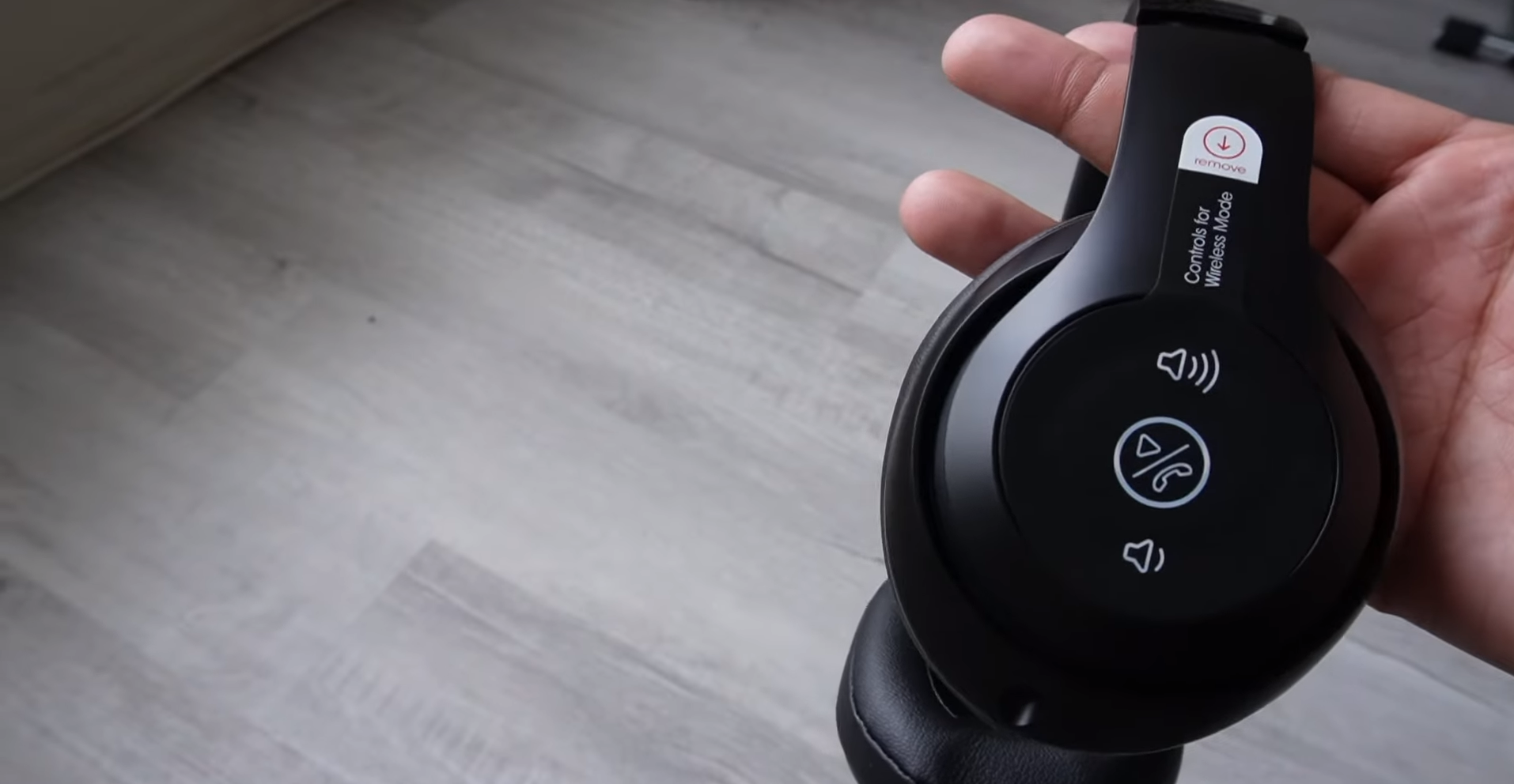 What Are the Features of the Beats Studio 3 Headphones?